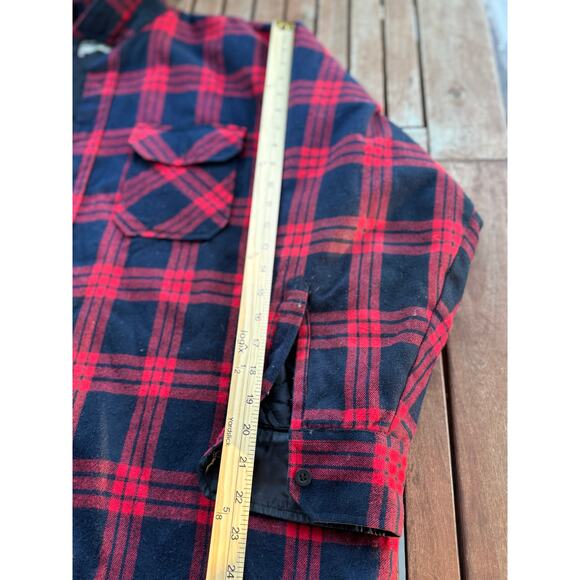Vintage 90s Oakton 2XL Red Black Flannel Jacket Plaid Fleece Insulated Shacket - Picture 7 of 7